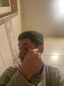 Gionnytav online show from November 2025 04:27:02 AM