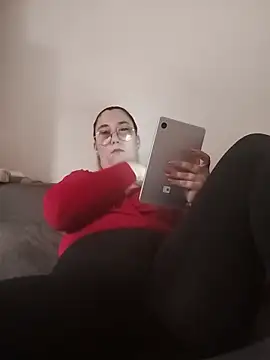 Snapshot of LajosSzinti chatting on March 2025 12:57:02 PM LajosSzinti online show from March 2025 12:57:02 PM