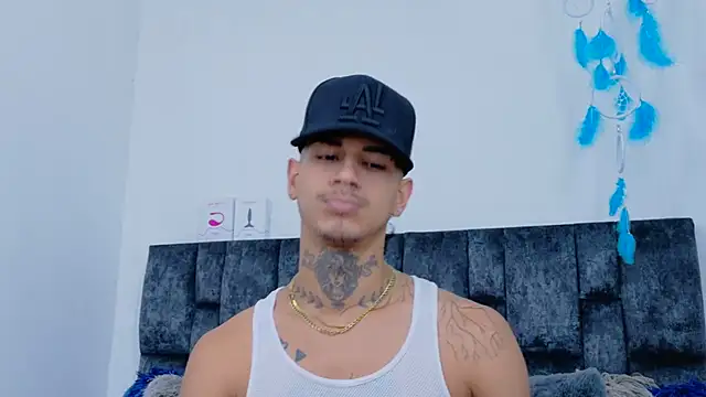 JAYCOB00 online show from March 2025 02:21:02 AM