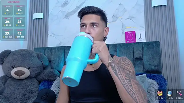 JAYCOB00 online show from May 2026 02:27:02 AM
