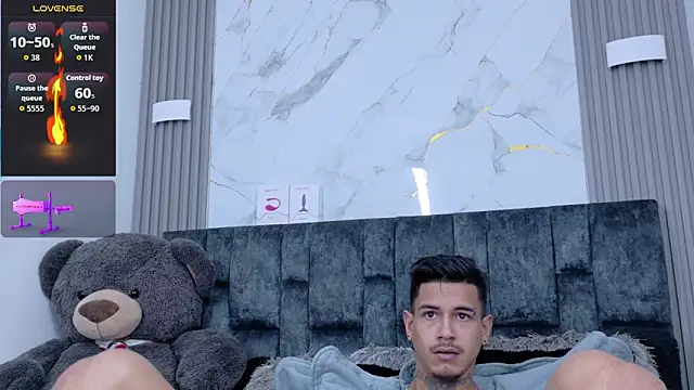 JAYCOB00 online show from November 2025 12:55:01 AM