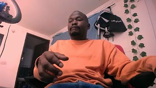 latinhot9631 online show from April 2026 02:02:02 AM