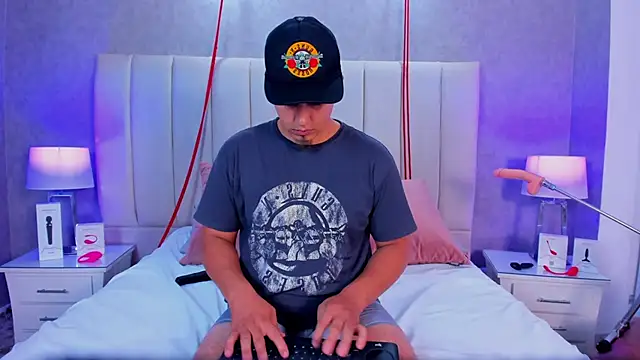 Liana Asaff online show from February 2025 12:09:02 AM