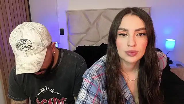 teseo and afroditha  online show from February 2026 03:28:01 AM