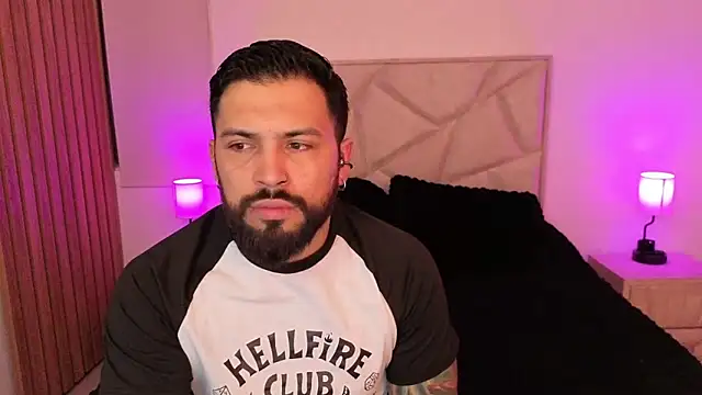 teseo and afroditha  online show from April 2026 03:34:02 AM