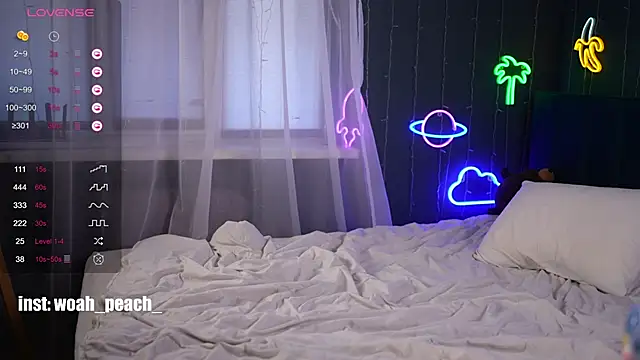 KristinaMoon online show from November 2025 09:20:02 AM