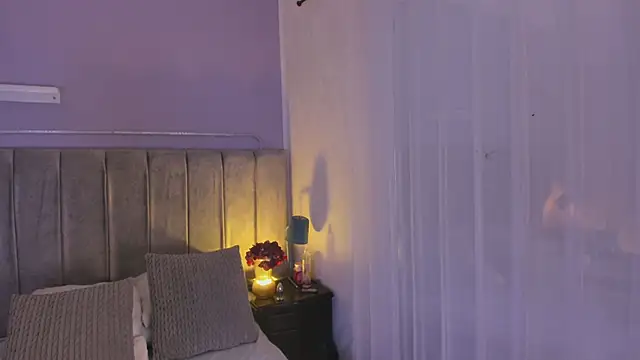 EvaaStevens online show from December 2025 03:25:01 PM