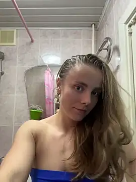 AlisaKissss online show from May 2026 07:45:01 PM