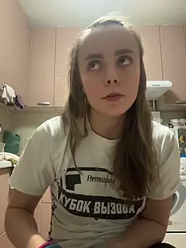 AlisaKissss online show from February 2026 06:48:01 PM