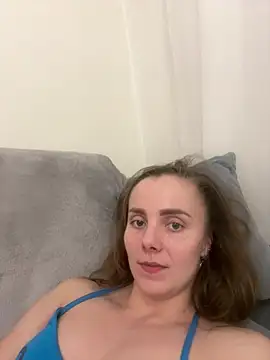 Snapshot of AlisaKissss chatting on March 2025 08:28:01 PM AlisaKissss online show from March 2025 08:28:01 PM