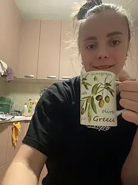 AlisaKissss online show from February 2026 07:03:01 PM