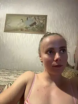 Snapshot of AlisaKissss chatting on June 2026 07:19:02 PM AlisaKissss online show from June 2026 07:19:02 PM