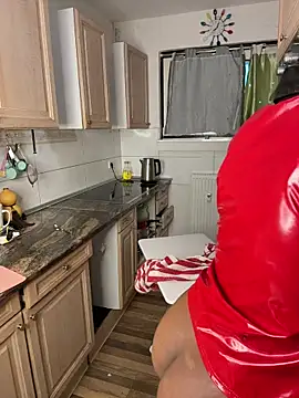 Shantel-Olivia online show from December 2025 08:38:01 AM