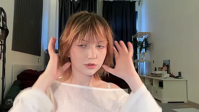 electric babe online show from October 2025 11:01:01 AM