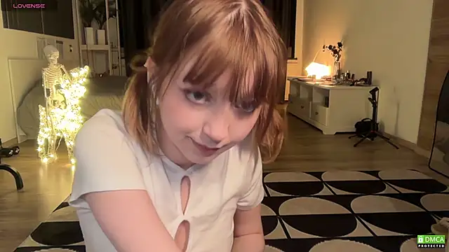 electric babe online show from December 2025 02:30:01 PM