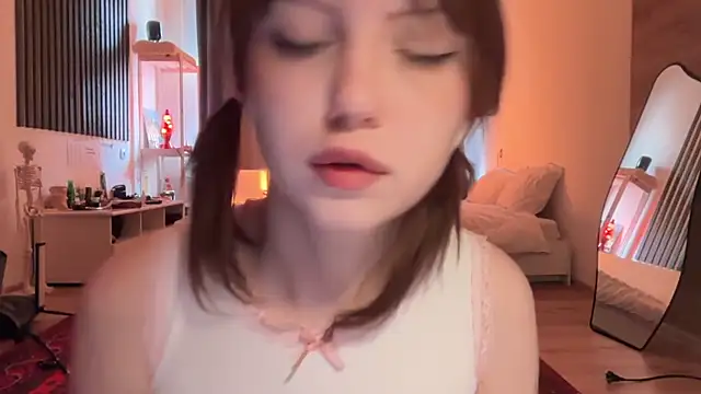 electric babe online show from May 2026 10:51:02 AM