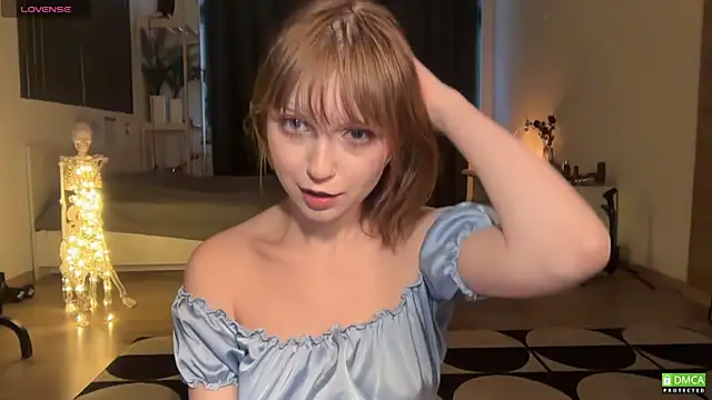 electric babe online show from December 2025 11:25:02 AM