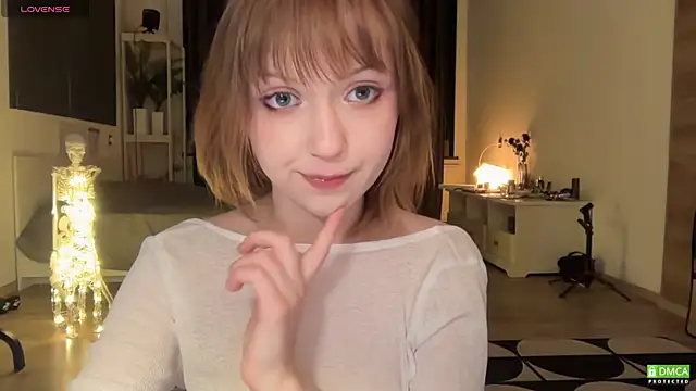 electric babe online show from December 2025 02:41:01 PM