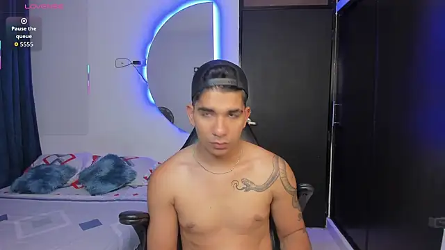 valentino santoss online show from November 2025 12:16:02 PM