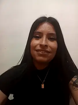 Snapshot of _elektrah chatting on November 2025 06:33:02 PM elektrah online show from November 2025 06:33:02 PM