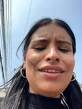 Snapshot of _elektrah chatting on February 2026 06:40:02 PM elektrah online show from February 2026 06:40:02 PM