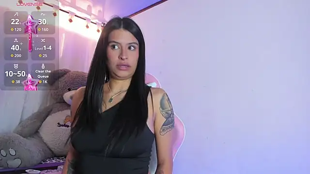 Snapshot of _elektrah chatting on November 2025 09:18:02 PM elektrah online show from November 2025 09:18:02 PM