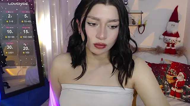 Snapshot of mily_thomson_b_ chatting on December 2025 07:41:01 PM mily thomson b online show from December 2025 07:41:01 PM