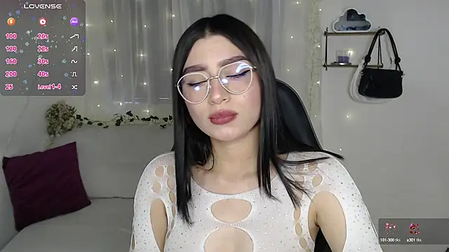 mily thomson b  online show from March 2025 10:27:02 PM