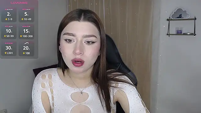 mily thomson b  online show from February 2025 11:58:02 PM