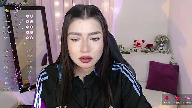 mily thomson b  online show from March 2026 01:31:02 AM