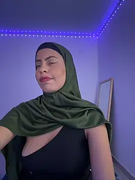 Snapshot of JannaNader12 chatting on February 2025 10:16:02 PM JannaNader12 online show from February 2025 10:16:02 PM