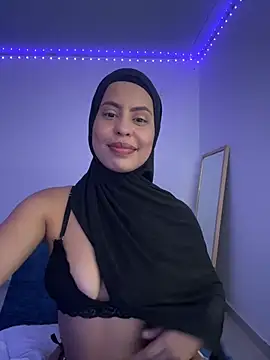 Snapshot of JannaNader12 chatting on February 2025 04:26:02 AM JannaNader12 online show from February 2025 04:26:02 AM