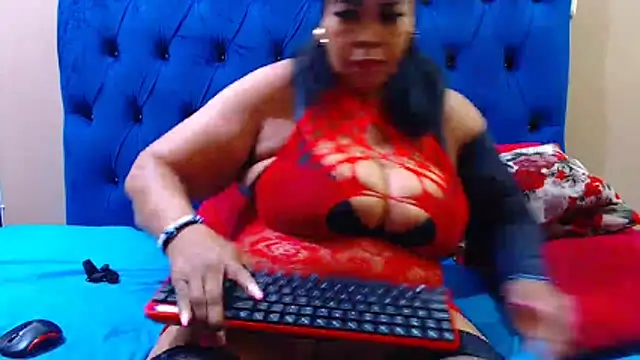 ebonycandy10 online show from April 2026 08:48:01 AM