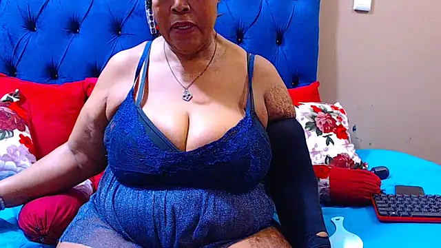 Snapshot of ebonycandy10 chatting on September 2025 05:52:02 AM ebonycandy10 online show from September 2025 05:52:02 AM