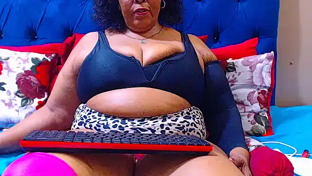 Snapshot of ebonycandy10 chatting on October 2025 06:48:01 AM ebonycandy10 online show from October 2025 06:48:01 AM