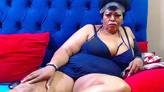 ebonycandy10 online show from April 2026 07:10:02 PM