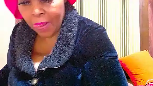 ebonycandy10 online show from December 2025 06:09:01 PM