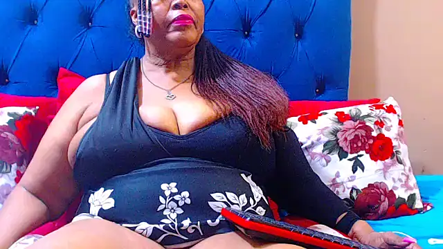 Snapshot of ebonycandy10 chatting on September 2025 06:53:02 AM ebonycandy10 online show from September 2025 06:53:02 AM