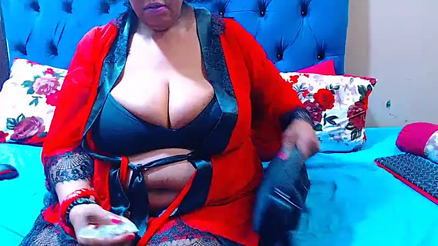 ebonycandy10 online show from October 2025 05:03:01 PM