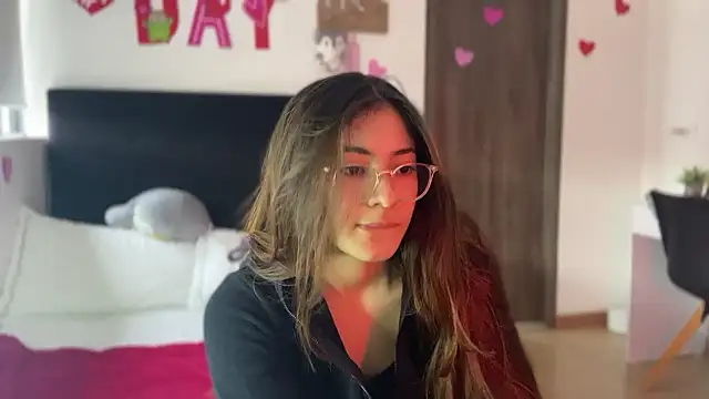 Snapshot of Princ3ssgabi chatting on February 2025 08:26:01 PM Princ3ssgabi online show from February 2025 08:26:01 PM