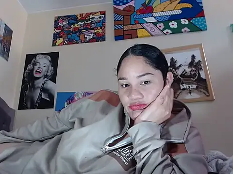 Snapshot of melissa4855 chatting on February 2026 06:43:02 PM melissa4855 online show from February 2026 06:43:02 PM