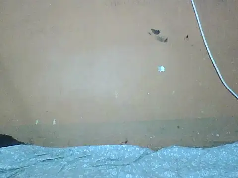 Naivegirrl online show from February 2026 11:38:01 PM