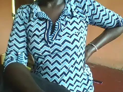 Naivegirrl online show from November 2025 02:20:02 PM