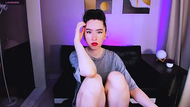 Snapshot of Lily_xBabe chatting on June 2026 07:31:01 AM Lily xBabe online show from June 2026 07:31:01 AM