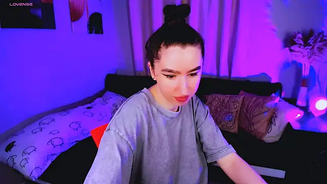 Lily xBabe online show from September 2025 07:32:02 AM