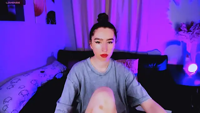 Lily xBabe online show from September 2025 09:42:02 AM