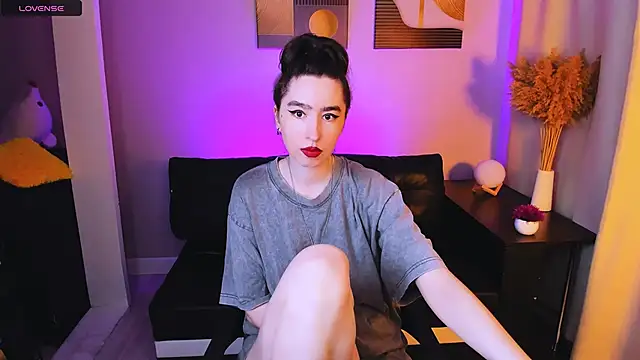 Lily xBabe online show from May 2026 01:41:01 PM