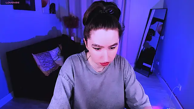 Lily xBabe online show from March 2026 07:41:01 AM