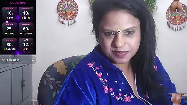 Snapshot of Sexy_komolika chatting on November 2025 03:34:02 PM Sexy komolika online show from November 2025 03:34:02 PM