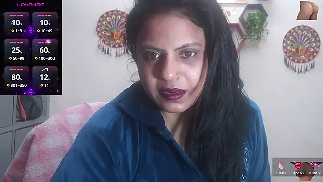 Snapshot of Sexy_komolika chatting on November 2025 03:23:02 PM Sexy komolika online show from November 2025 03:23:02 PM